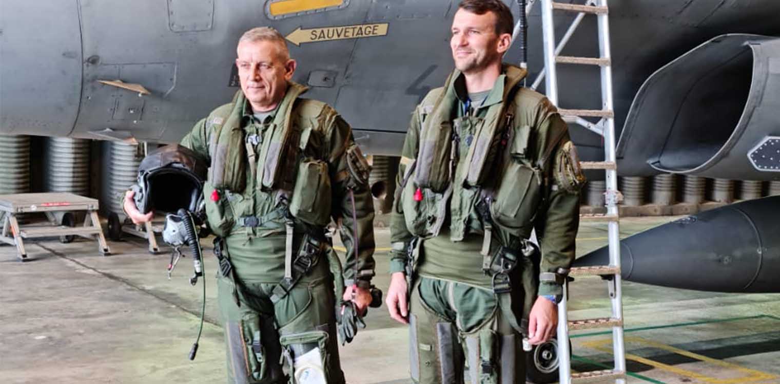 O αρχηγός ΓΕΕΘΑ Κωνσταντίνος Φλώρος σε πτήση με Rafale - «Δεν περιγράφεται το δέος»
