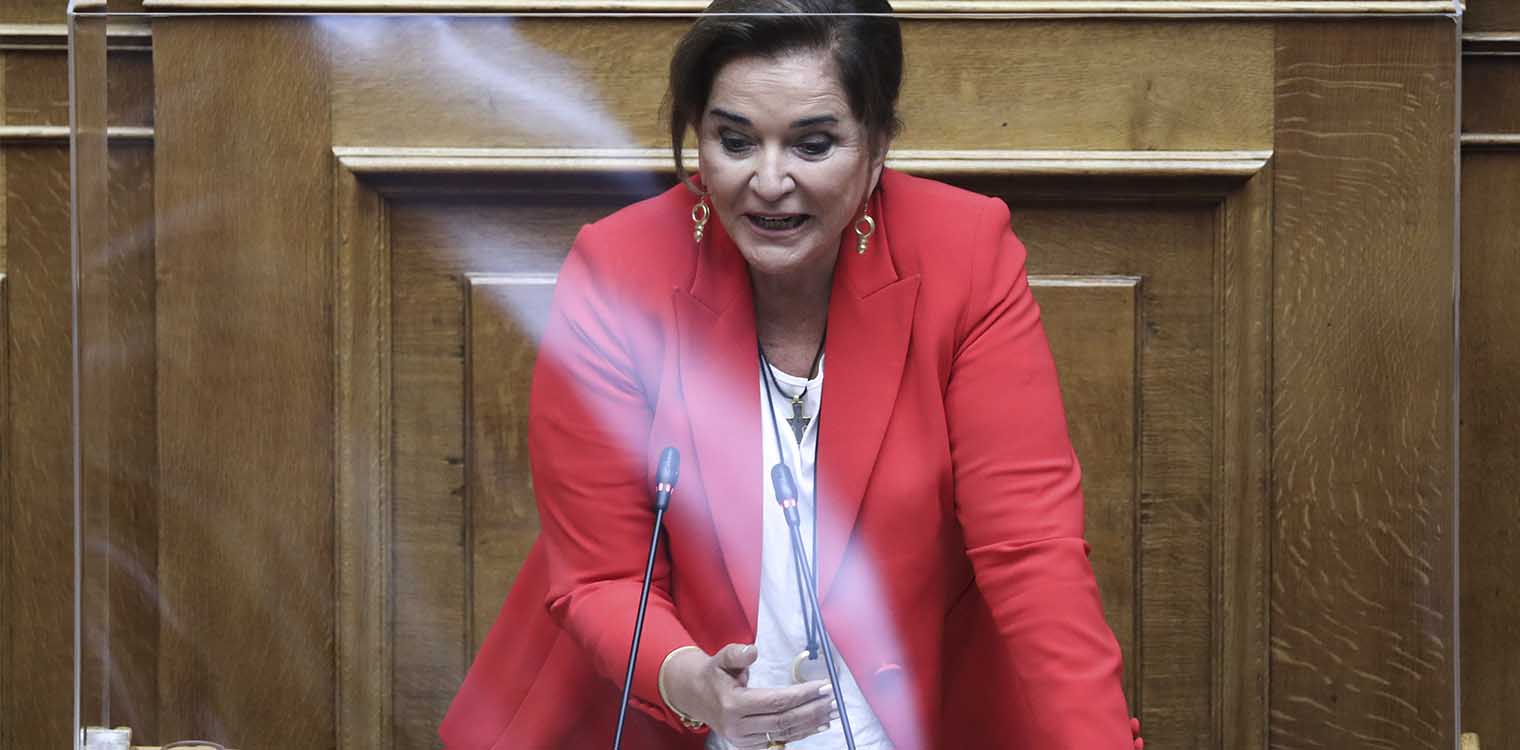 Ντόρα Μπακογιάννη: Συγκινεί στην πιο δύσκολη μάχη της ζωής της