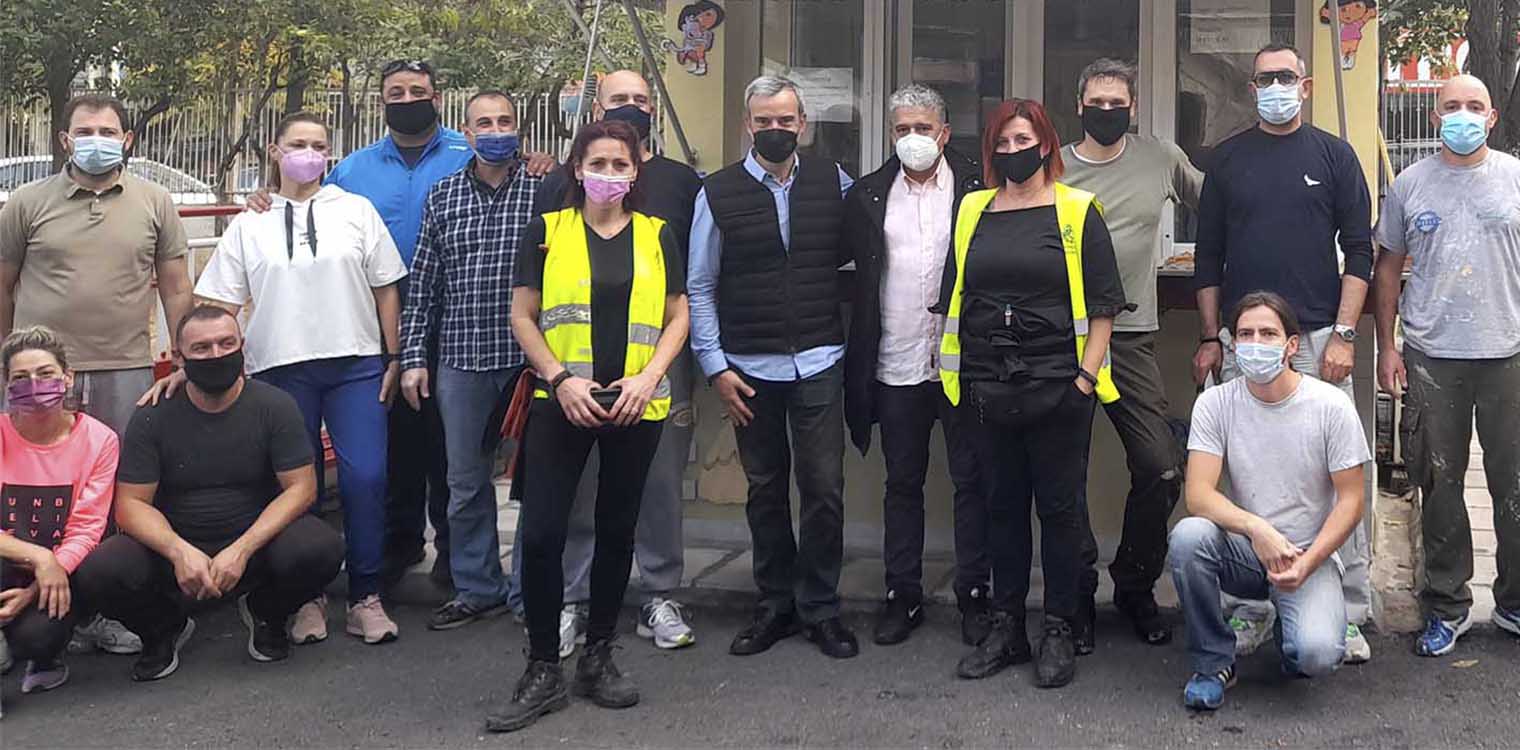 Θεσσαλονίκη: Δημοτικοί αστυνομικοί έγιναν ζωγράφοι και μεταμόρφωσαν τον εξωτερικό χώρο του βρεφοκομείου “Άγιος Στυλιανός”