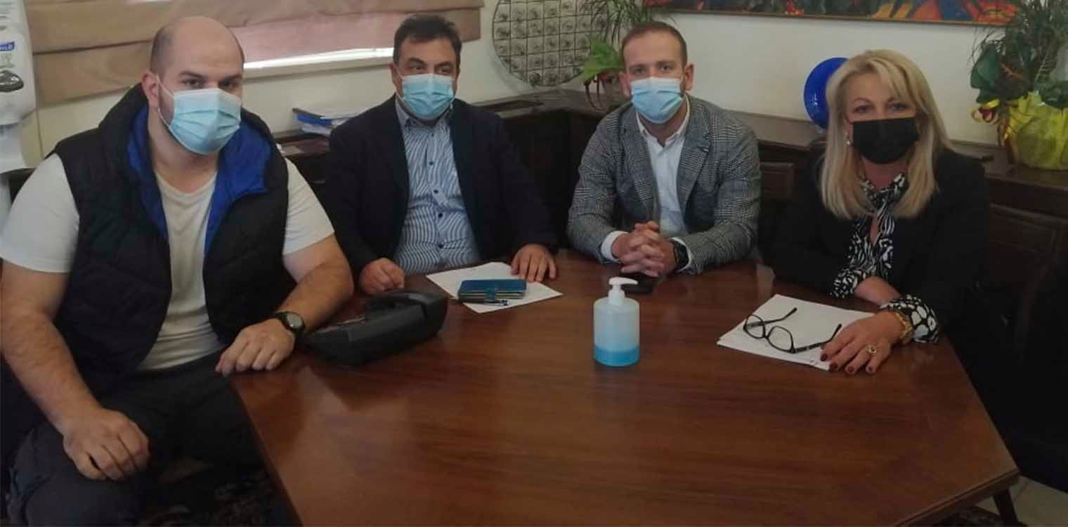 Ο Αντωνακόπουλος παρουσίασε τη δεύτερη φάση του έργου εγκατάστασης ψηφιακών υδρόμετρων της ΔΕΥΑΠ