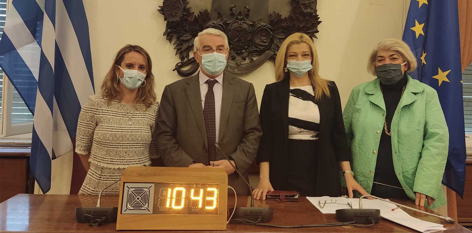 Πρόεδρος της Επ. Περιβάλλοντος εξελέγη εκ νέου η Δ. Αυγερινοπούλου