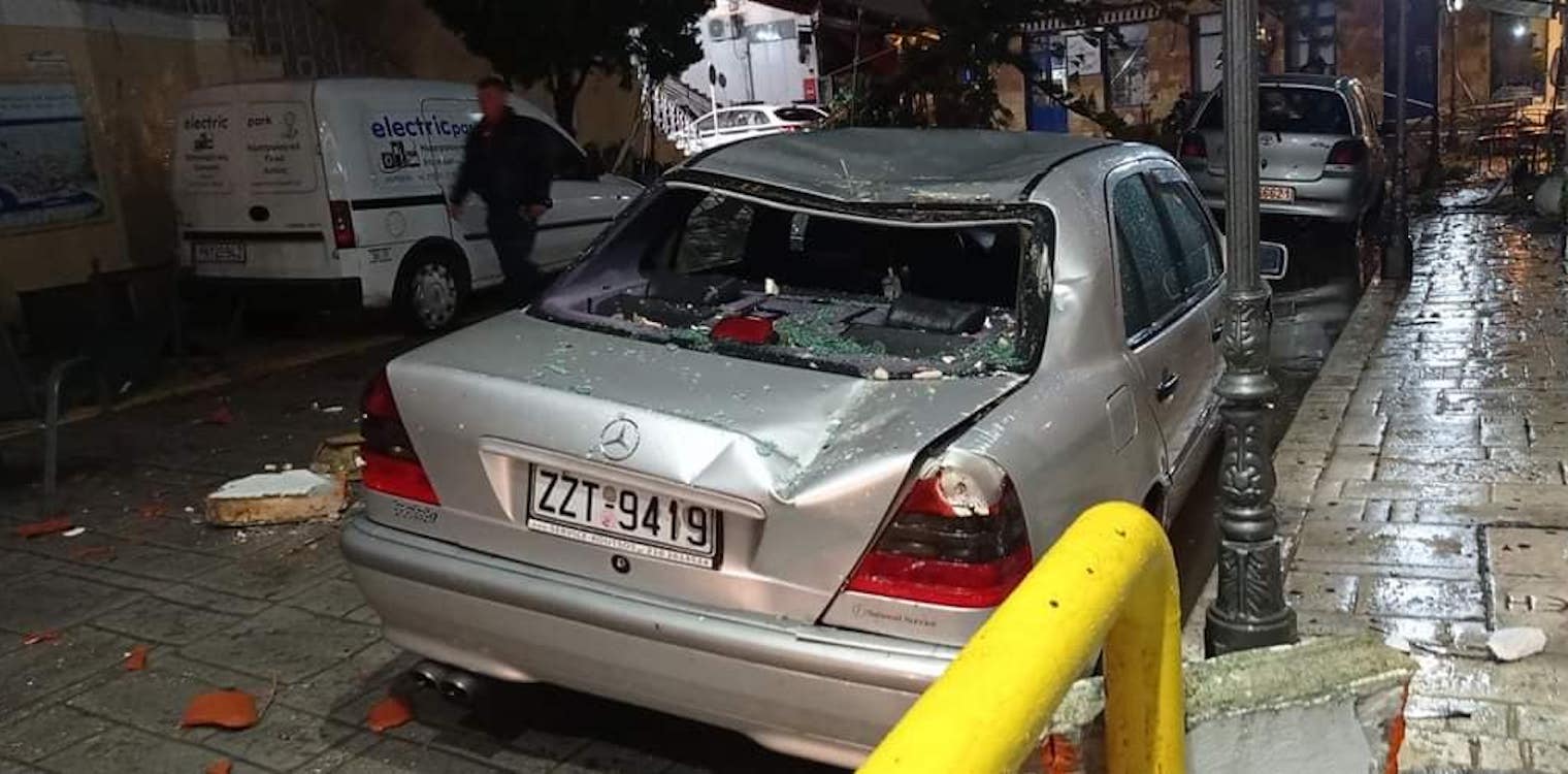 Μεσσηνία: Ζημιές από μπουρίνι στην Κορώνη
