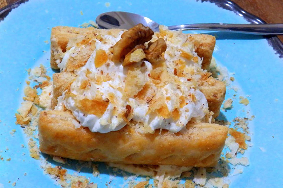 Mille-feuille Χριστουγεννιάτικο, με καρύδια και κανέλα