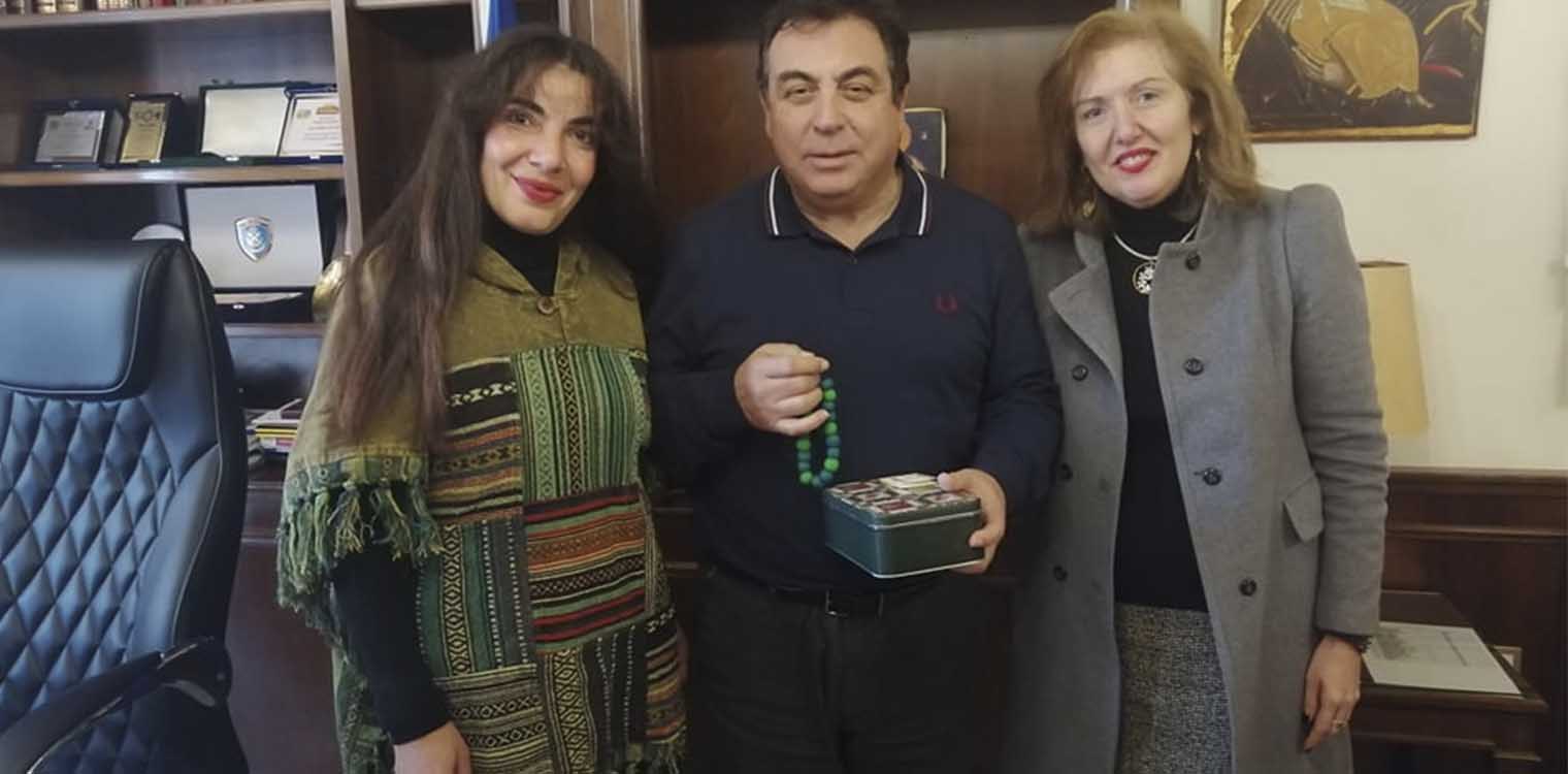 Δήμος Πύργου: Χριστουγεννιάτικα δώρα από τα παιδιά του ΕΕΕΕΚ