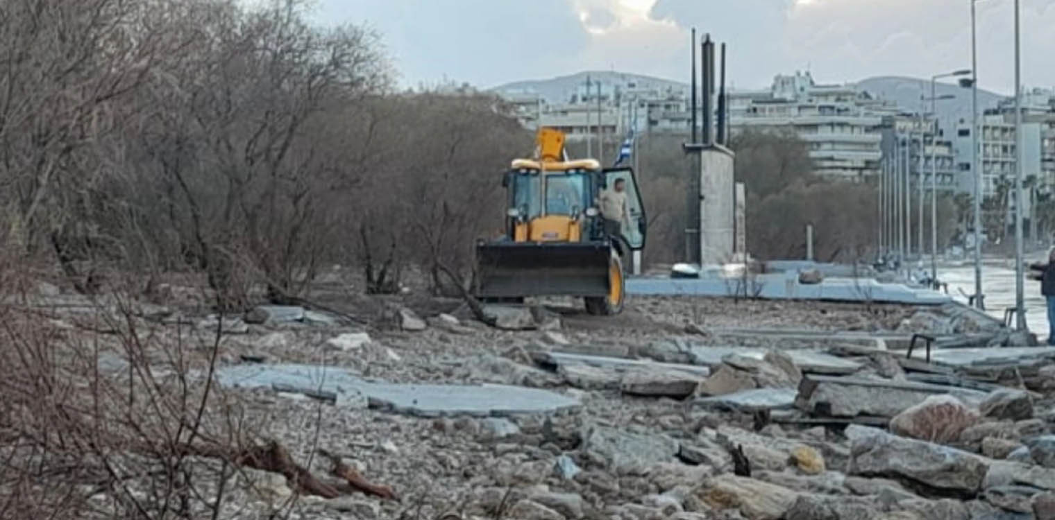 Ζημιές και στο Παλαιό Φάληρο από την κακοκαιρία