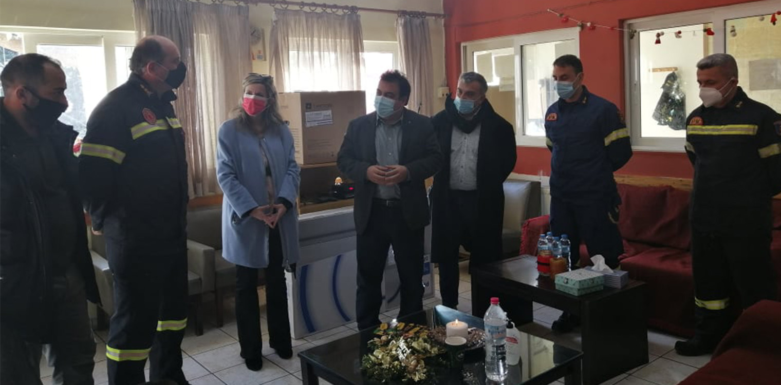 Δήμος Πύργου: Ο Δήμαρχος Πύργου προσέφερε φωτοτυπικό μηχάνημα και τηλεόραση στην Π.Υ. Πύργου