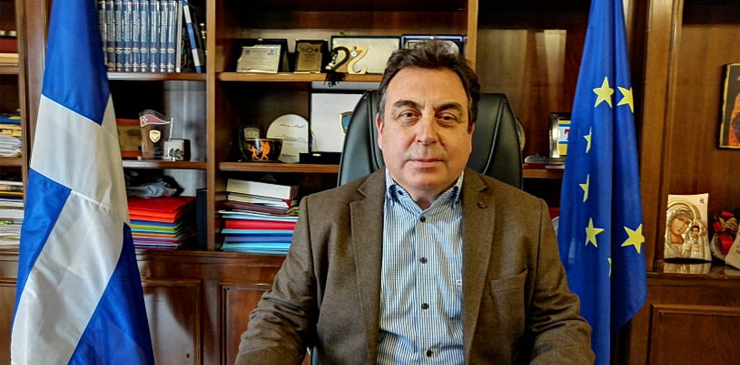 Αντωνακόπουλος: Ας δείξουμε όλοι μια προσωπική υπευθυνότητα - Η πολιτεία να διαθέσει περισσότερα PCR