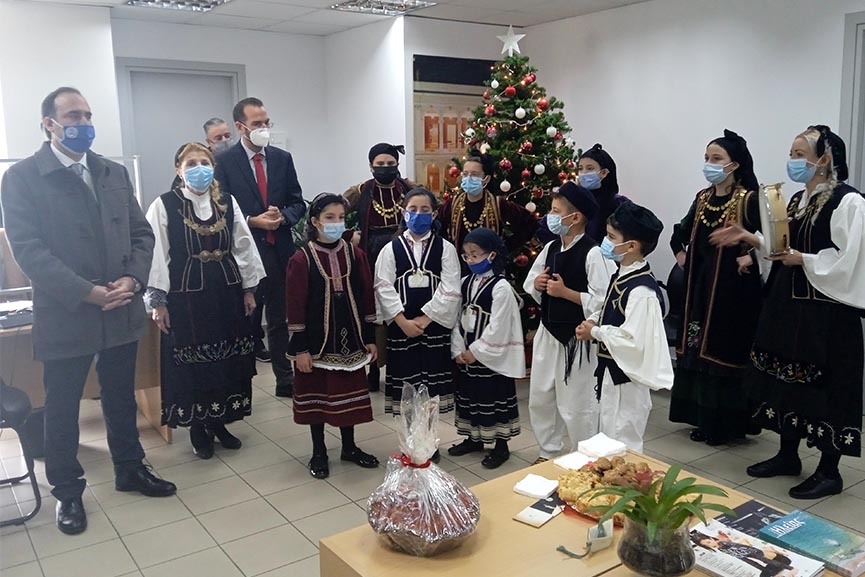 farmakis kalanta