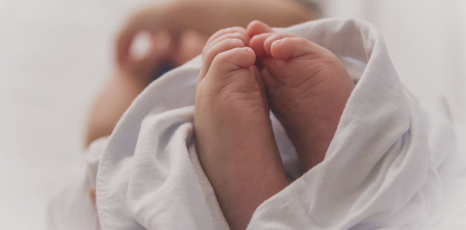 Εγκατέλειψαν βρέφος στο Χαλάνδρι - Βρέθηκε μέσα σε σακ βουαγιάζ