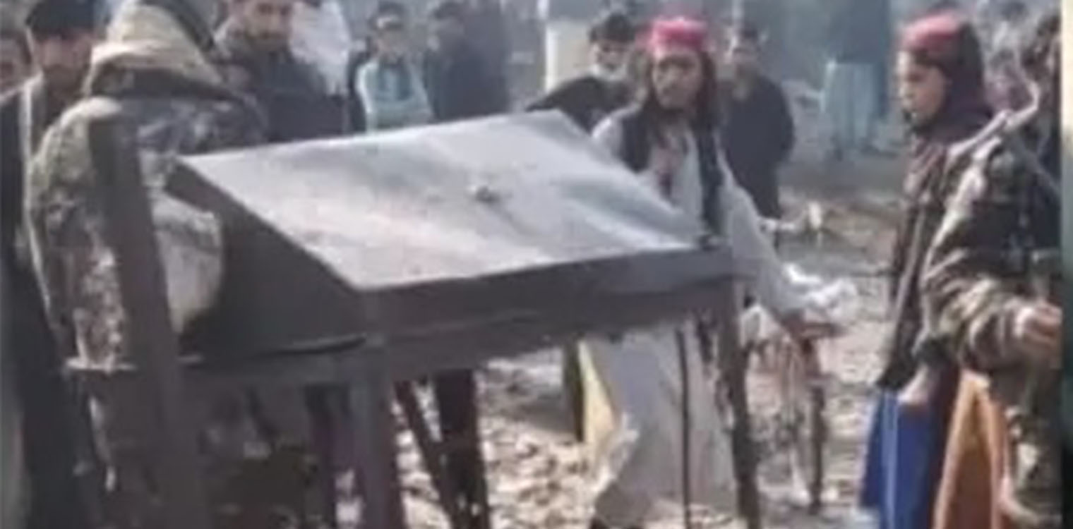 Αφγανιστάν: Εννέα μαθητές σκοτώθηκαν από έκρηξη όταν αγόραζαν ποπ κορν