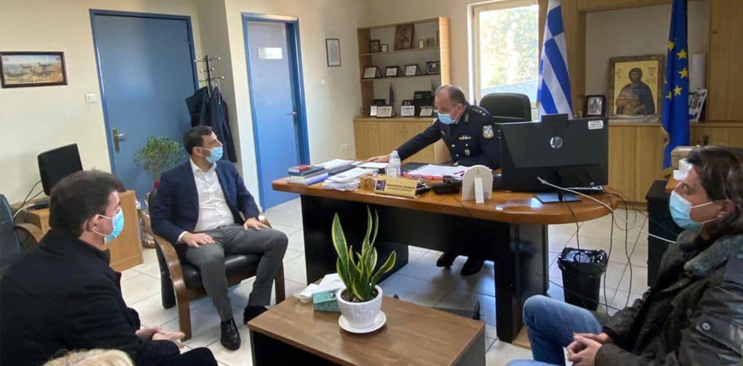 Επίσκεψη, ενημέρωση Βουλευτή κου Νικολακόπουλου στην ΔΑ Ηλείας για τα προβλήματα που αντιμετωπίζει.