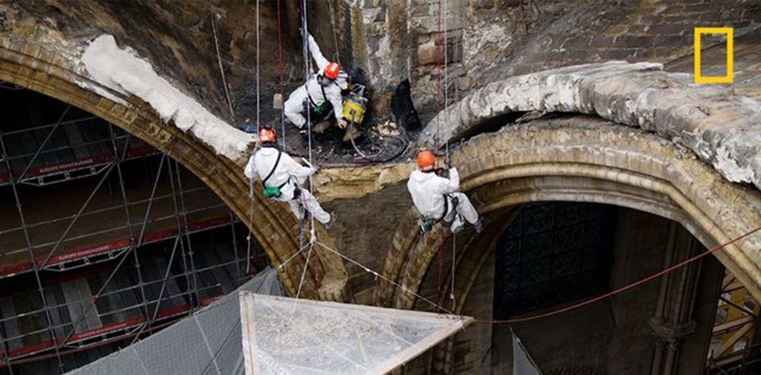 Αναγεννιέται από τις στάχτες η Παναγία των Παρισίων: Το σχέδιο ανοικοδόμησης του εμβληματικού ναού