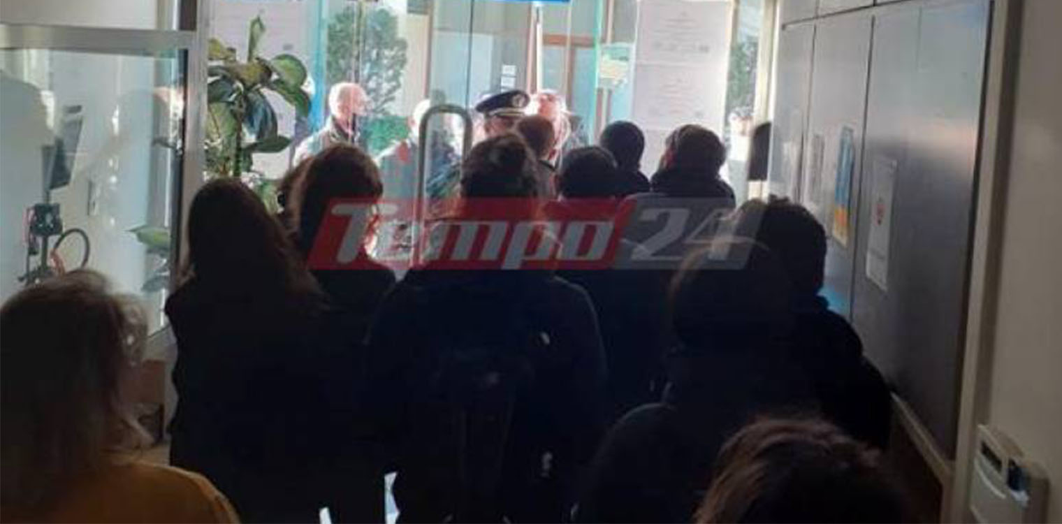Πάτρα: Αντιεξουσιαστές έκαναν "ντου" στα γραφεία της 6ης ΥΠ
