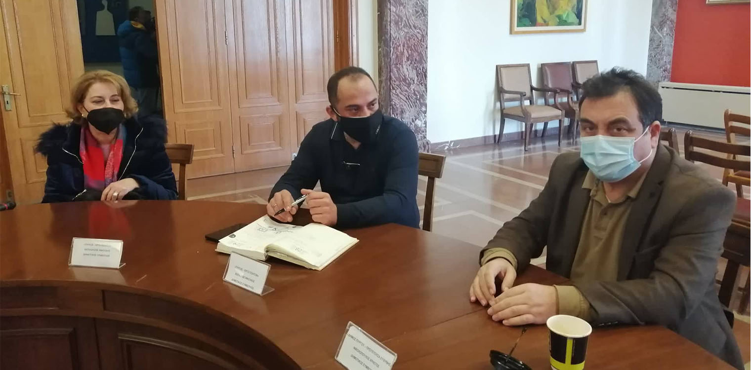 Δήμος Πύργου: Συνάντηση Αντωνακόπουλου με εκπαιδευτικούς και μαθητές του Εσπερινού Γυμνασίου-Λυκείου Πύργου