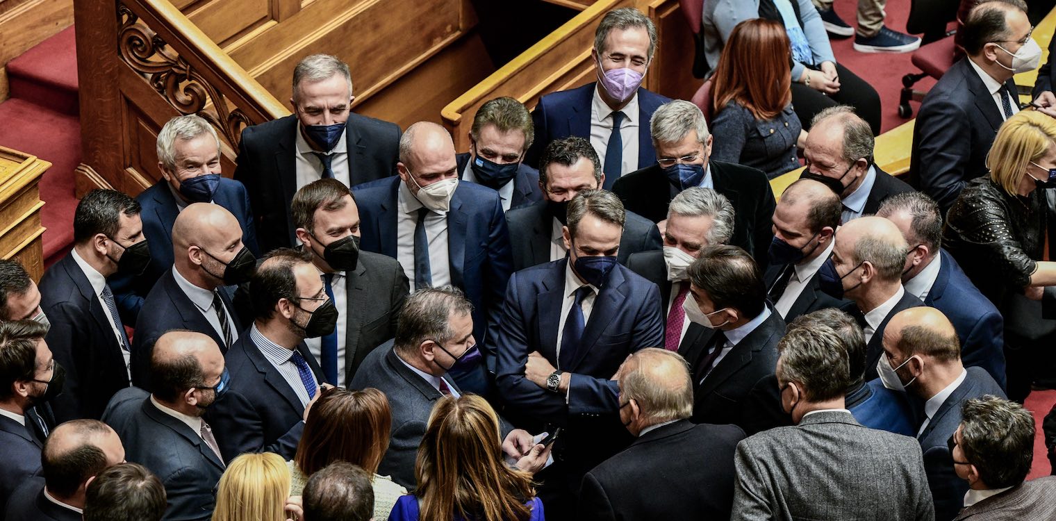 Πρόταση μομφής: Καταψηφίστηκε στη Βουλή με 156 «Όχι»