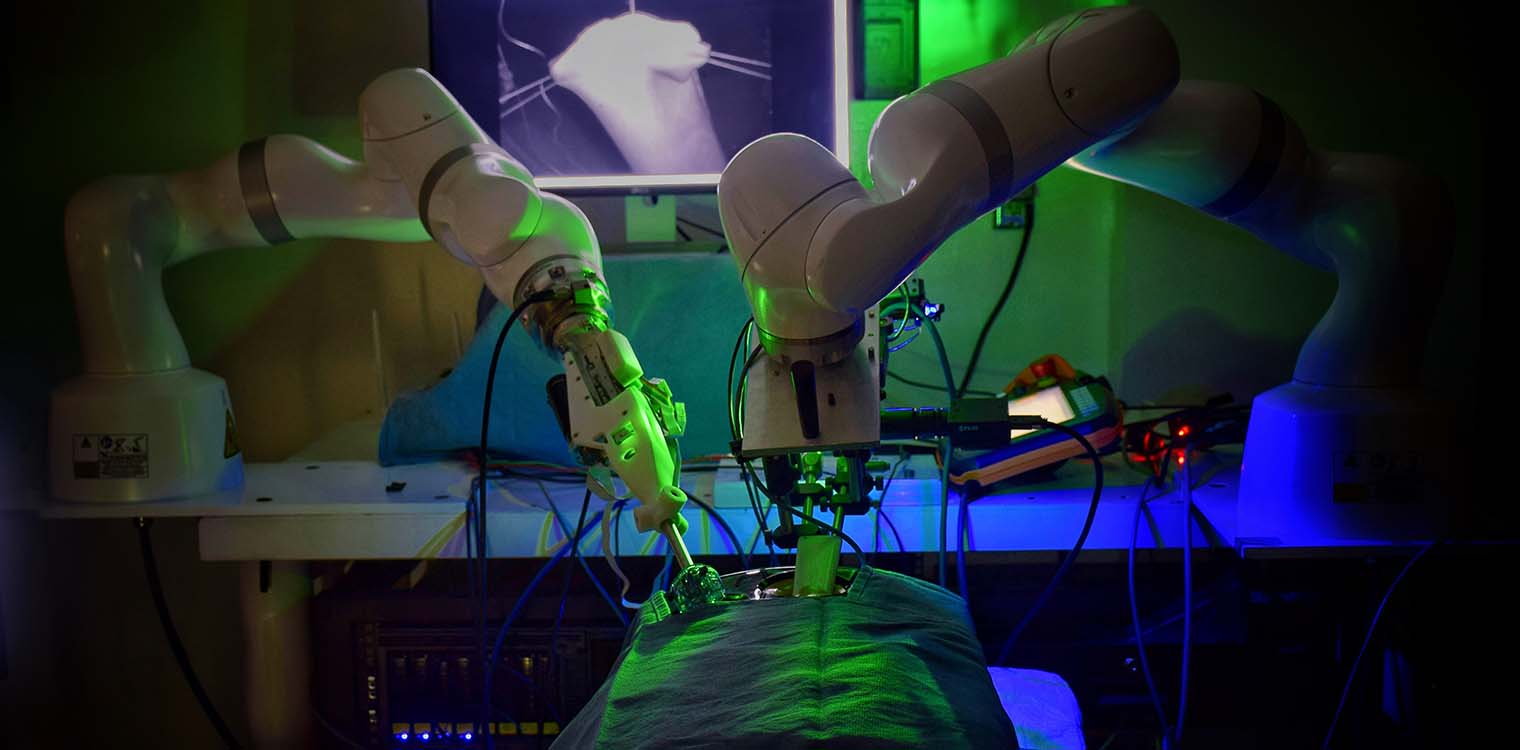 Ρομπότ πραγματοποίησε στις ΗΠΑ την πρώτη λαπαροσκοπική χειρουργική επέμβαση σε έντερο χωρίς ανθρώπινη βοήθεια