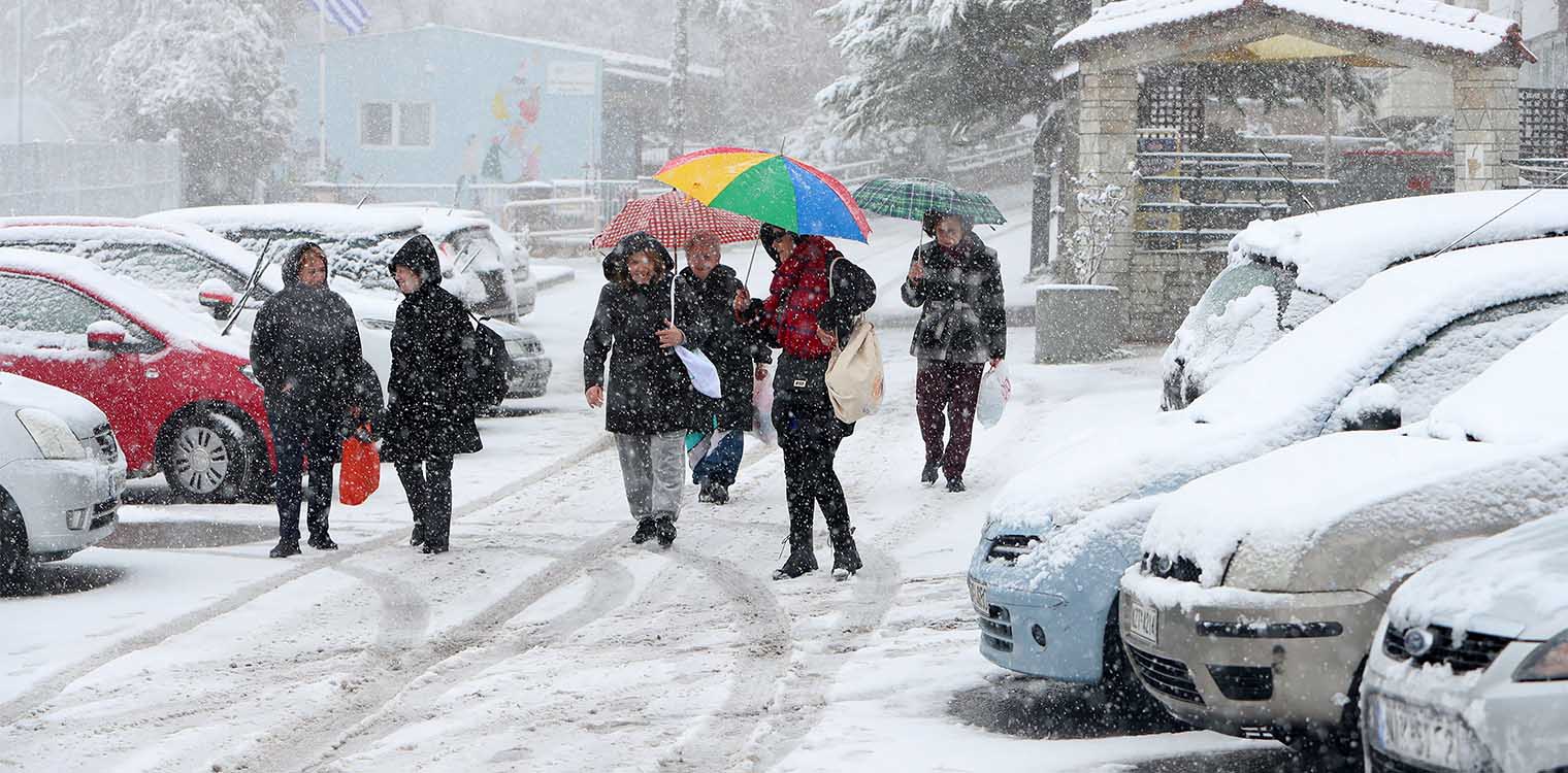 Εργαζόμενοι: Τι ισχύει για την πληρωμή τις ημέρες αργίας λόγω κακοκαιρίας