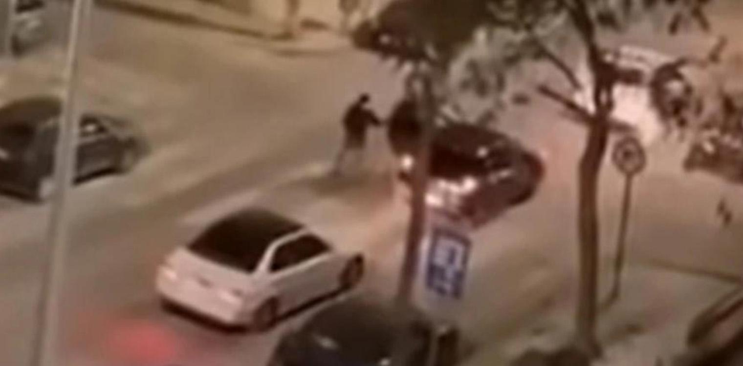 Δολοφονία 19χρονου στη Θεσσαλονίκη: Έρευνες για δέκα χούλιγκανς που συμμετείχαν, μαζί με τον 23χρονο, στην επίθεση