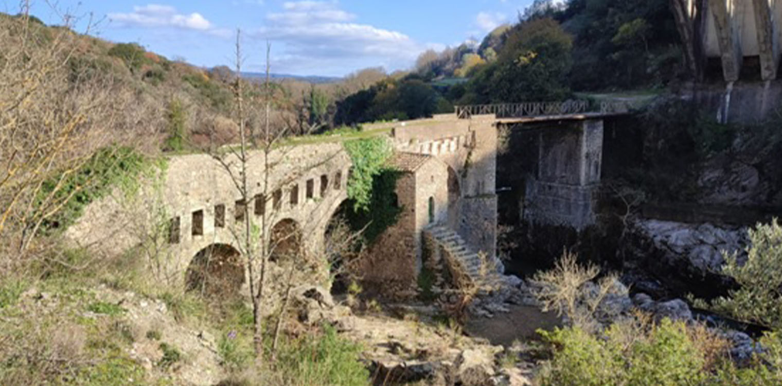 Πιπιλή: Σώστε την Μεσαιωνική γέφυρα της Καρύταινας