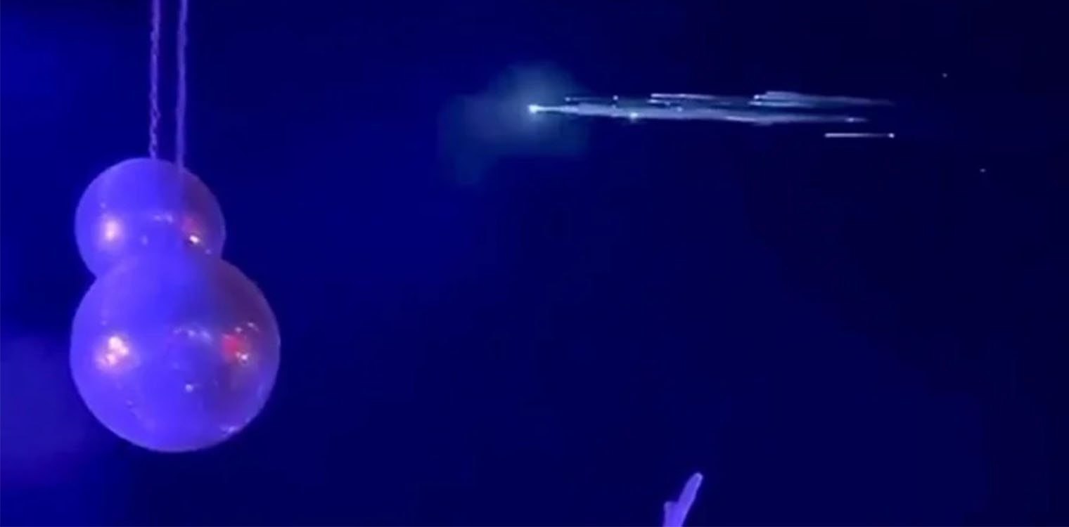 Η στιγμή που πύραυλος της SpaceX γίνεται κομμάτια στον αέρα (video)