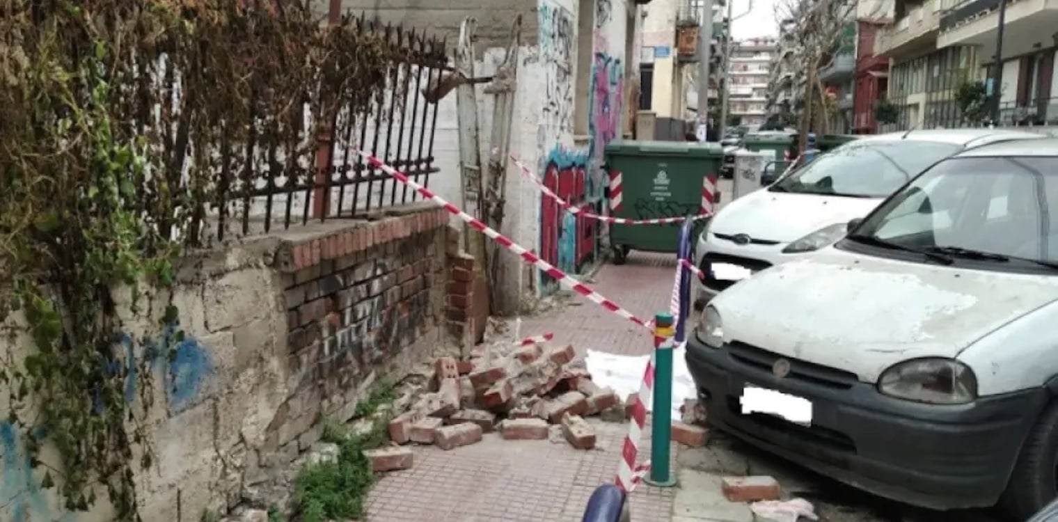 Λάρισα: Τραγωδία με 22χρονο που καταπλακώθηκε από τοίχο - Ξέσπασμα από κάτοικος της περιοχής