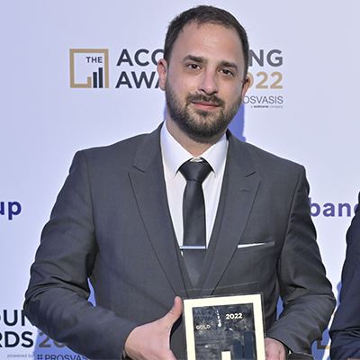 ntaoularis alex awards 2022
