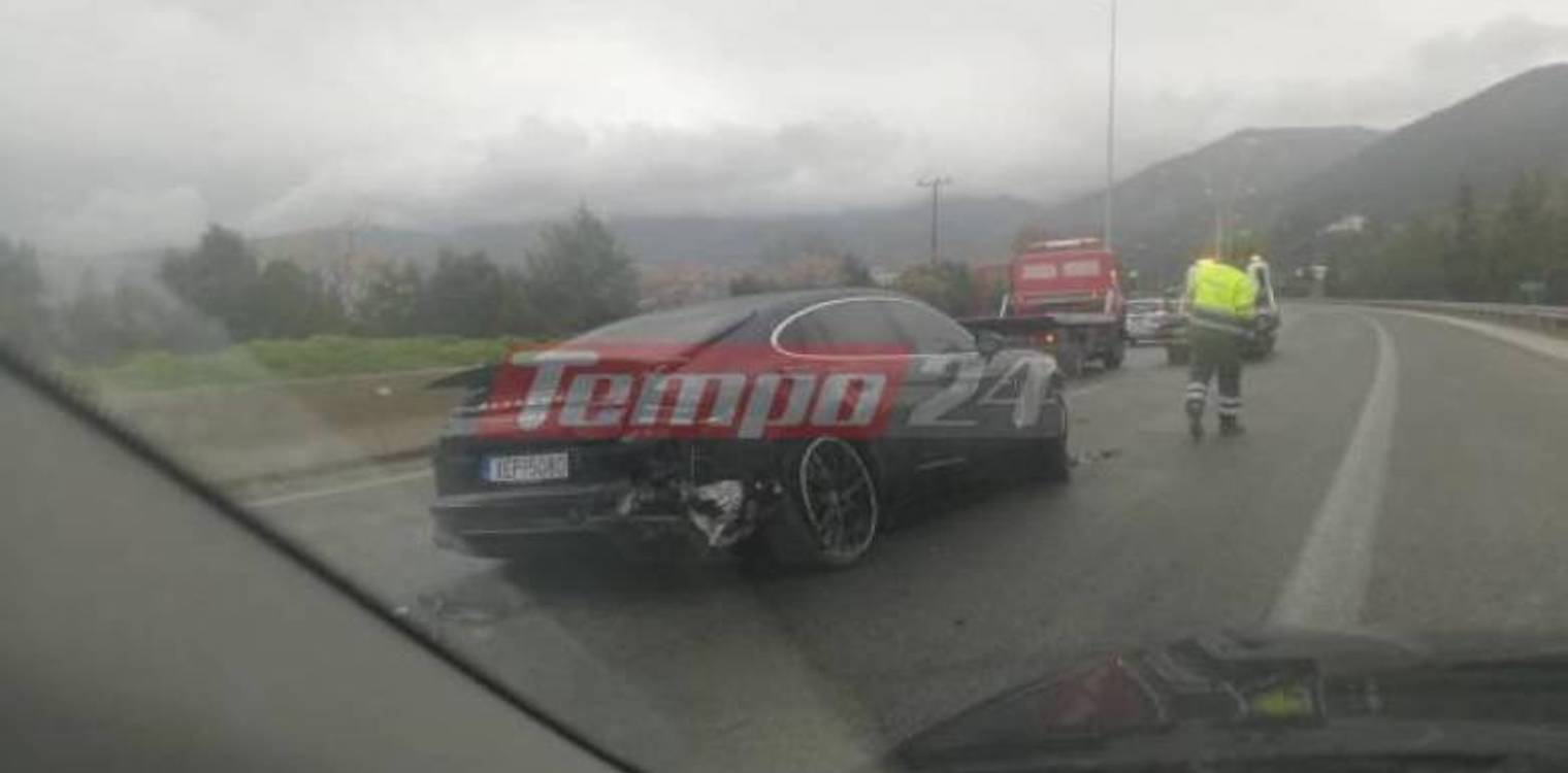 Πάτρα: Τροχαίο στην Περιμετρική στο ύψος της Οβρυάς - Πολυτελές αυτοκίνητο εξετράπη της πορείας του