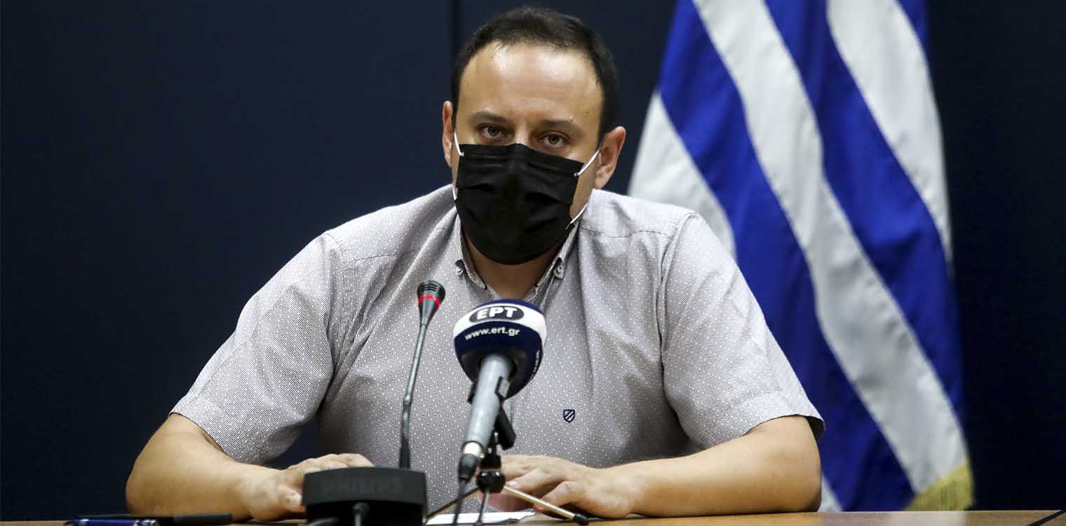 Κορωνοϊός: Γιατί έπεσαν «τίτλοι τέλους» στην εβδομαδιαία ενημέρωση για τον εμβολιασμό