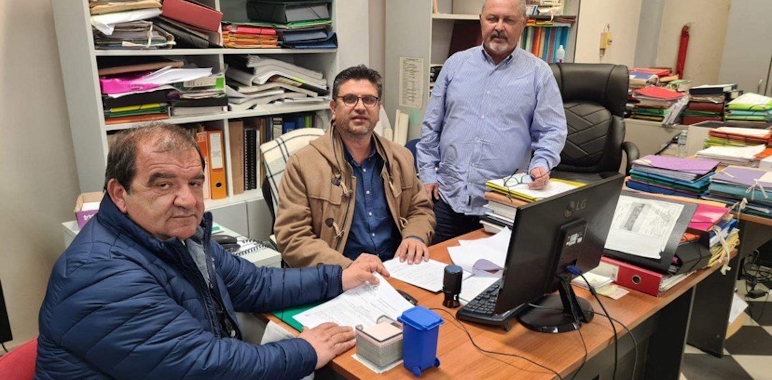 Υπεγράφη η σύμβαση για την βελτίωση της αγροτικής οδοποιίας σε Ανδραβίδα και Μυρσίνη