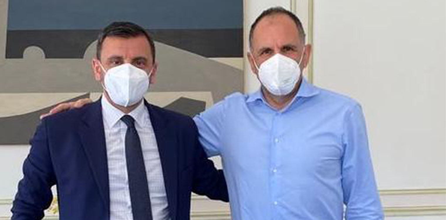 Συνάντηση Γεραπετρίτη με Νικολακόπουλο για μεγάλα έργα και δασικούς χάρτες