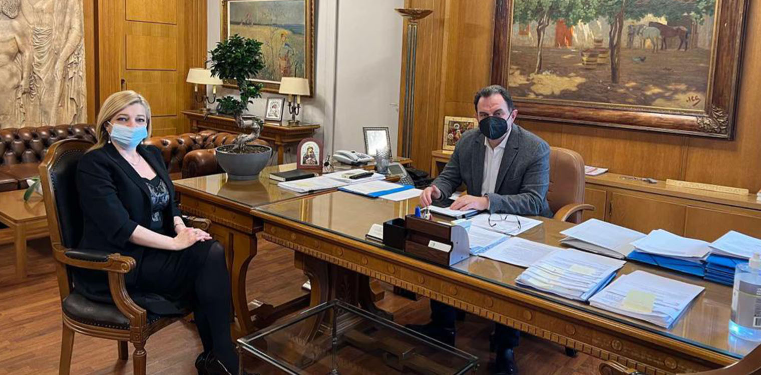 Επικοινωνία Αυγερινοπούλου με τον Υπουργό Αγροτικής Ανάπτυξης και Τροφίμων για την τροπολογία στήριξης των κτηνοτρόφων