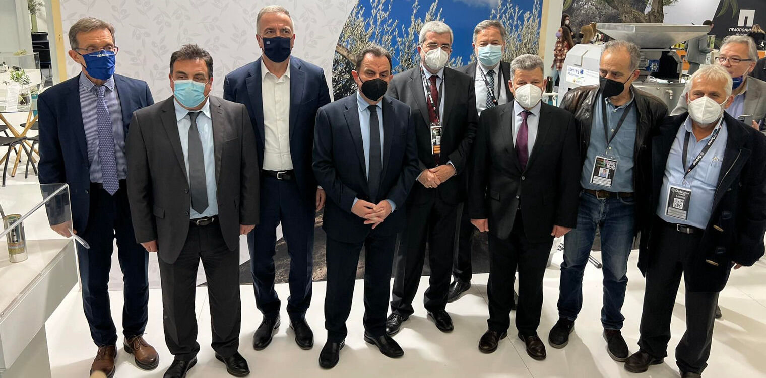 Από τον Πύργο και την Ολυμπιακή γη σε όλο τον κόσμο