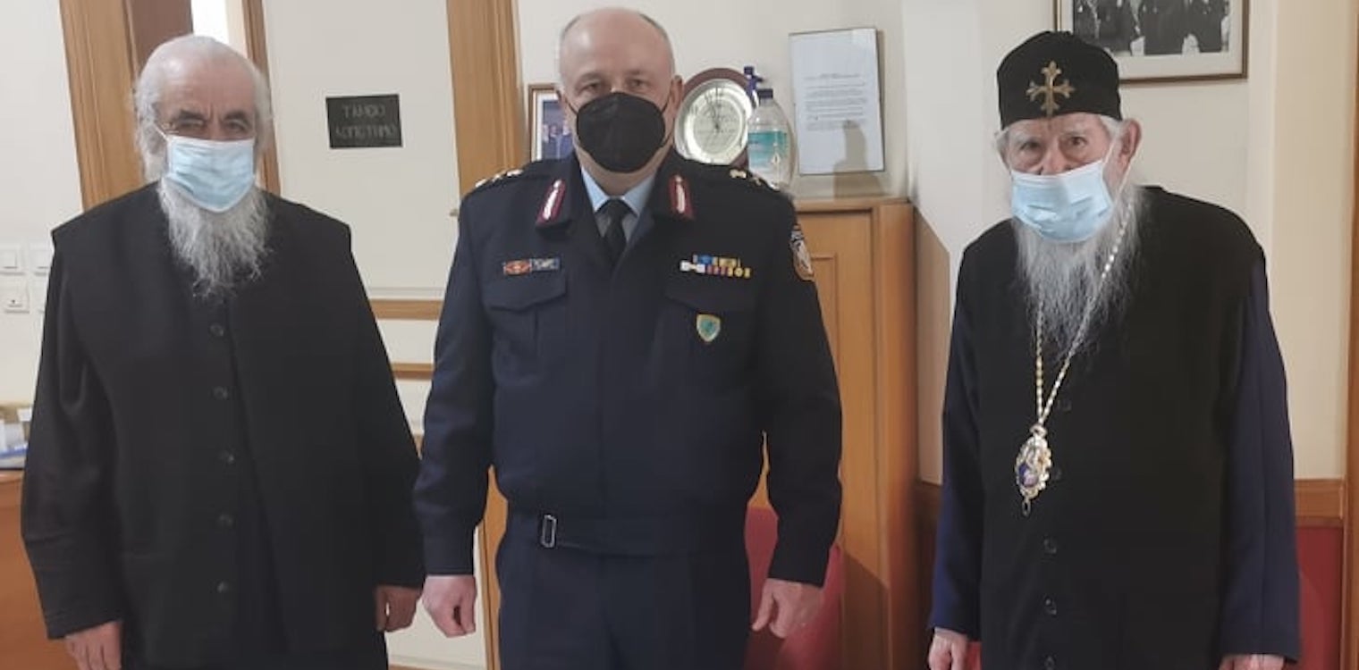 Ο νέος Αστυνομικός Διευθυντής Ηλείας Μιχάλης Οικονομόπουλος, στον Μητροπολίτη Ηλείας Γερμανό