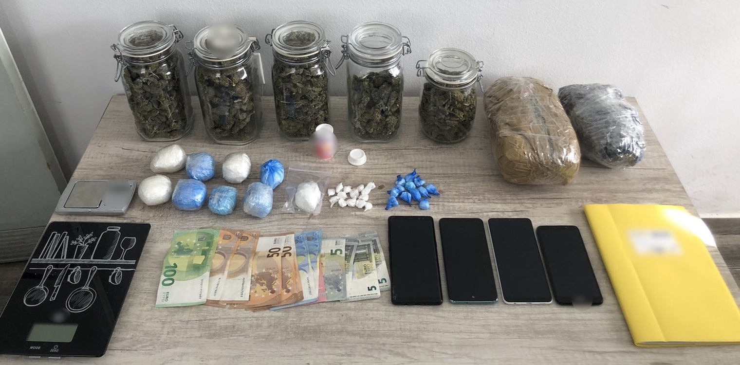 Συνελήφθησαν δύο άτομα για διακίνηση ναρκωτικών στην Κ. Αχαΐα
