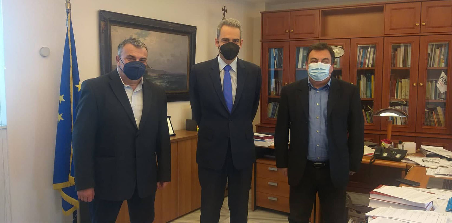 Συνάντηση Δημάρχου Πύργου με τον υφυπουργό Παιδείας Άγγελο Συρίγο