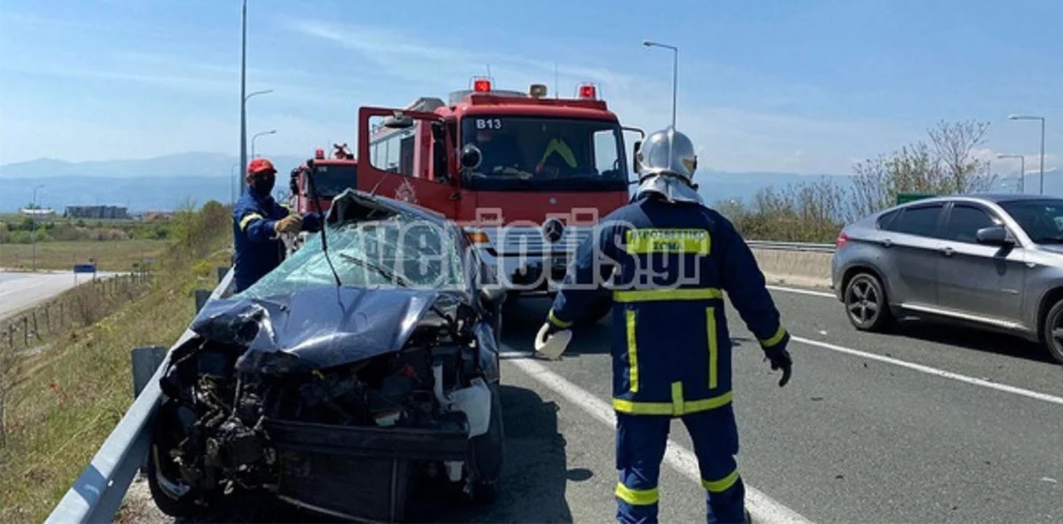 Κούλουρα Ημαθίας: Θανατηφόρο τροχαίο – Μια νεκρή και τρεις τραυματίες