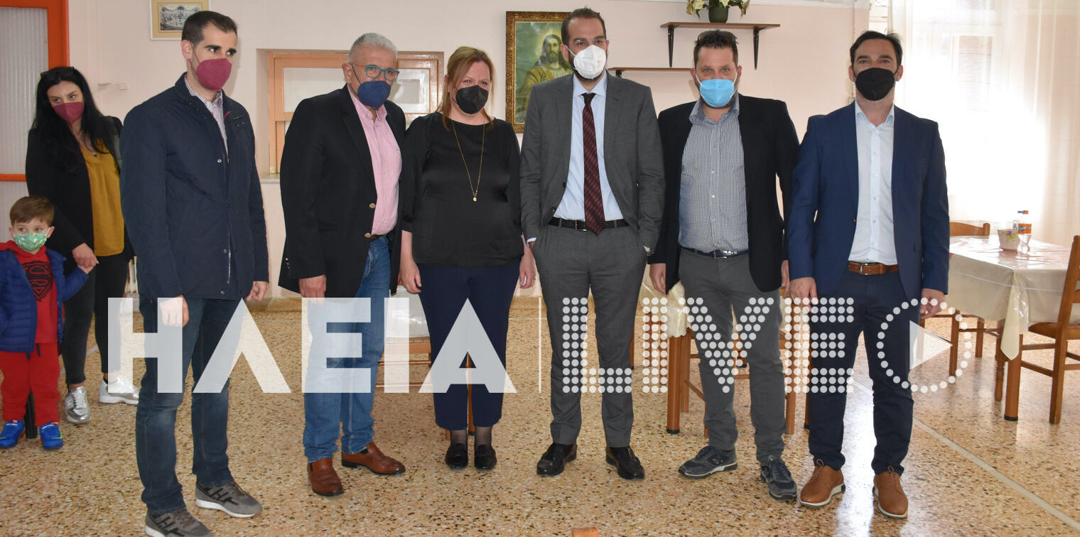 Επίσκεψη στο Γηροκομείο Πύργου για Φαρμάκη - αντιπεριφερειάρχες - Μπίλια