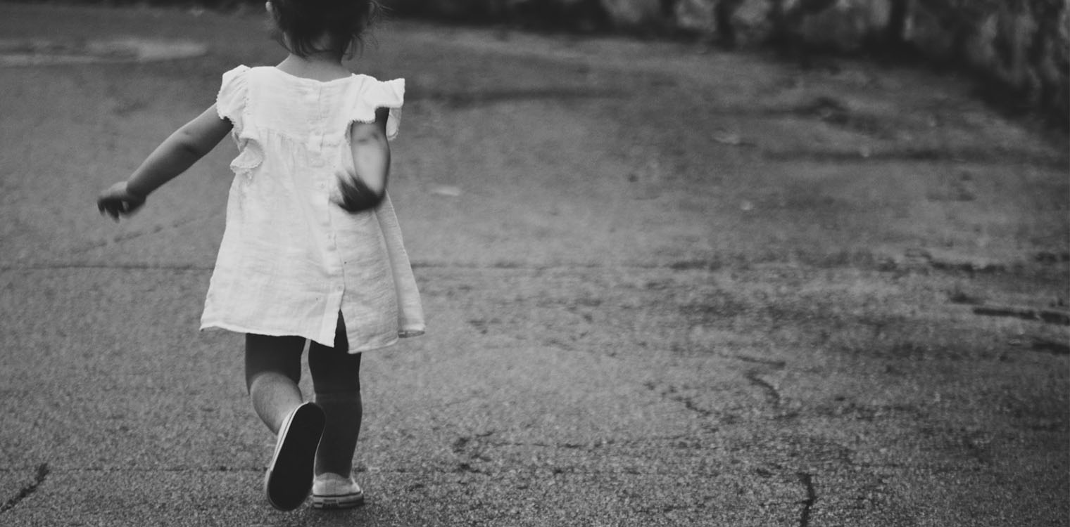 Απίστευτο περιστατικό στην Κρήτη: Κοριτσάκι 2 ετών το έσκασε από το σπίτι μέσα στα μεσάνυχτα