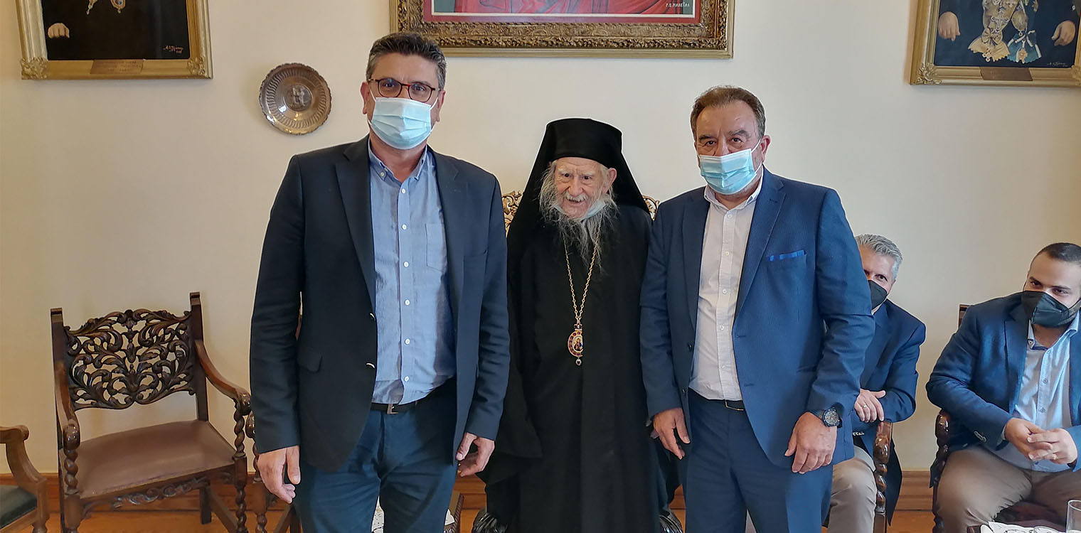 Επίσκεψη Δημάρχου Ανδραβίδας-Κυλλήνης στον Μητροπολίτη Ηλείας