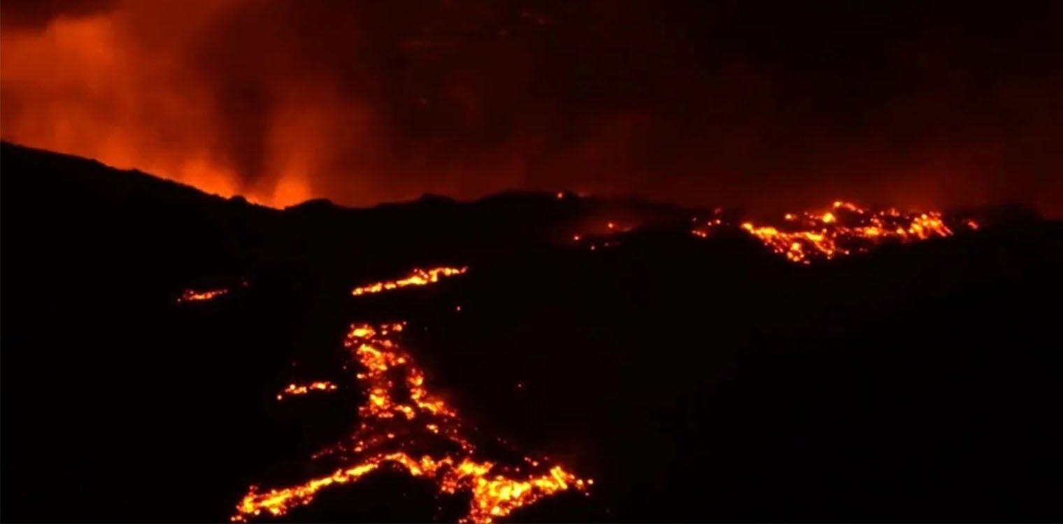 «Βρυχάται» η Αίτνα: Εντυπωσιακό βίντεο από το ηφαίστειο