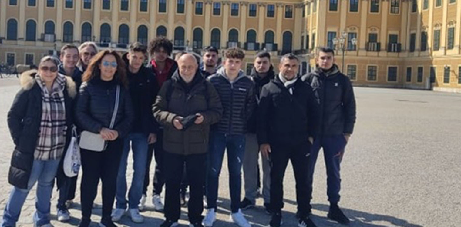 Το 2ο ΕΠΑΛ Πύργου στην Βιέννη και στην Βουδαπέστη