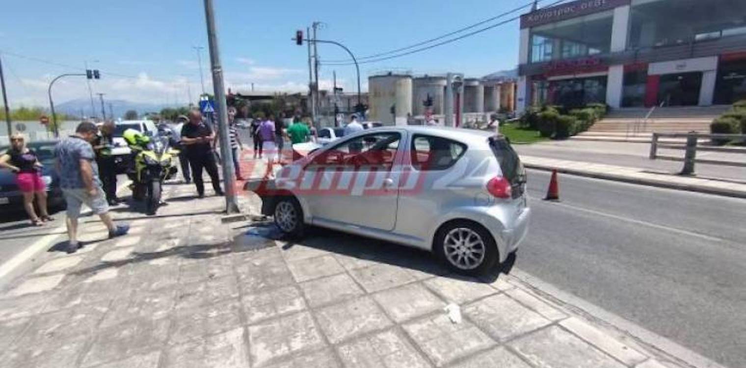 Πάτρα: Θανατηφόρο τροχαίο στην Ακτή Δυμαίων - Νεκρή μία γυναίκα