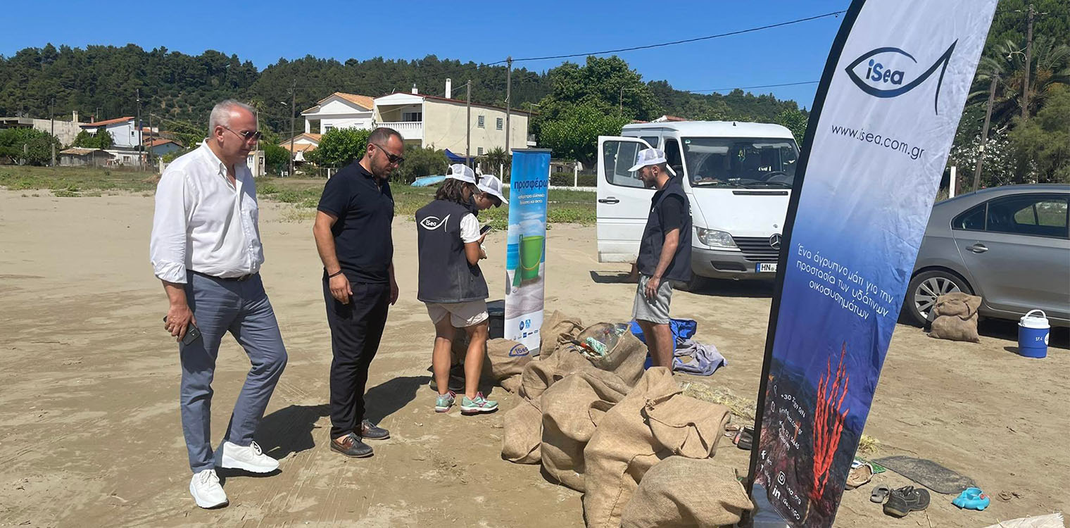 Δήμος Πύργου: Ολοκληρώθηκε η δράση καθαρισμού στην παραλία Κατακόλου από την iSea