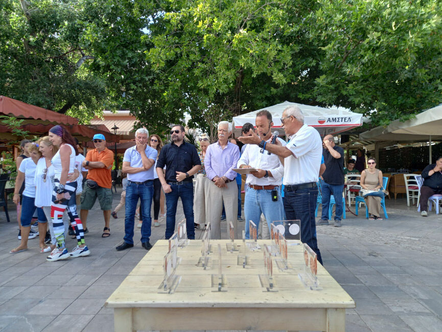 moto pirgos 10