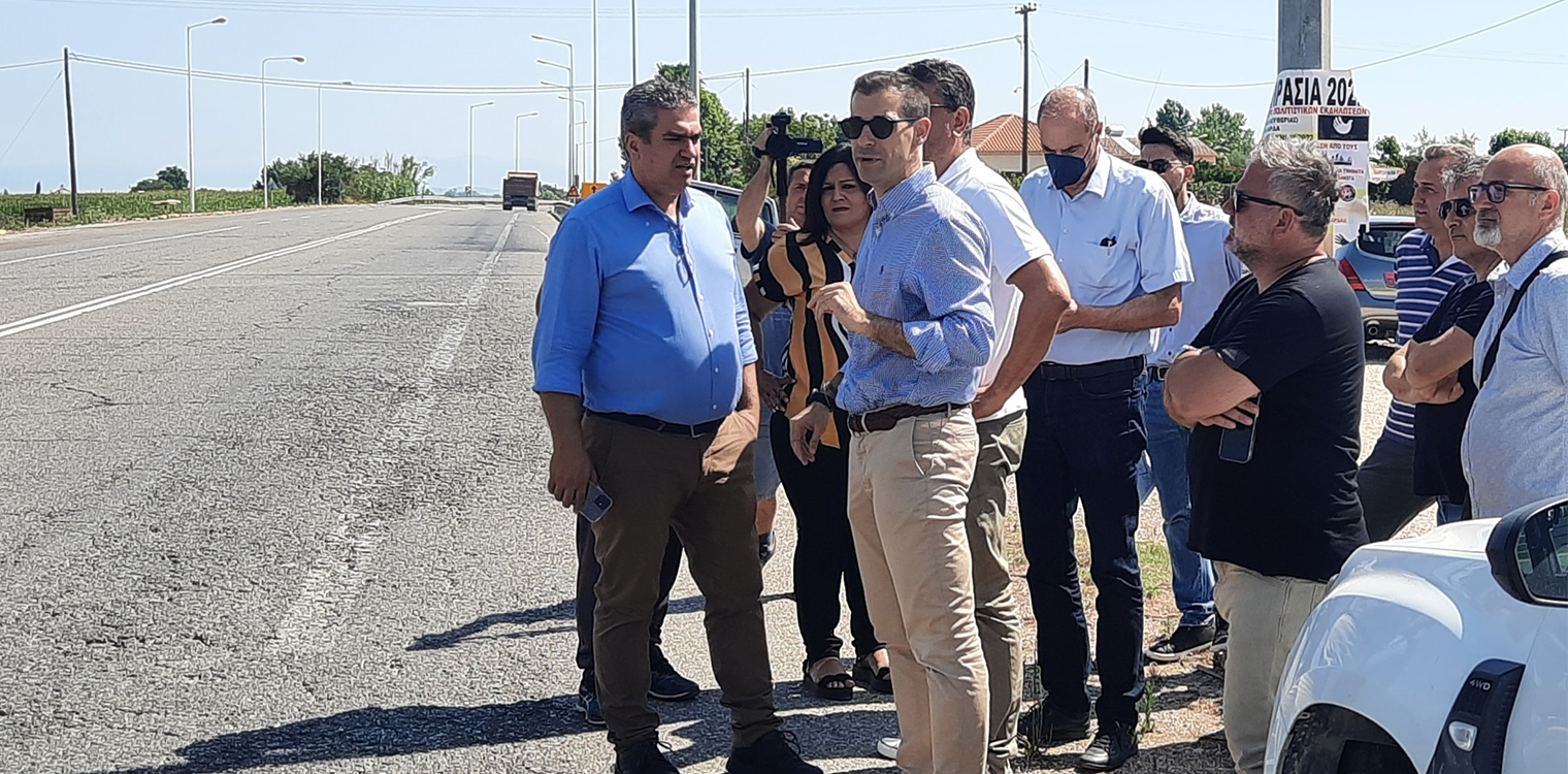 Σύσκεψη στην Π.Ε Ηλείας για τις παρεμβάσεις στην Ε.Ο Πατρών - Πύργου, με πρωτοβουλία του Αντιπεριφερειάρχη Ηλείας Β. Γιαννόπουλου