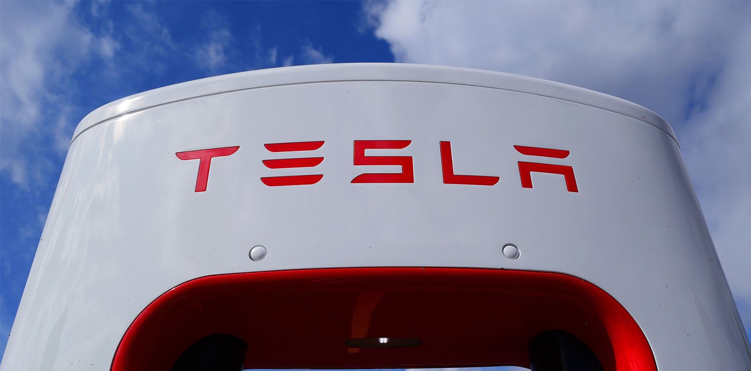Χαμηλόμισθοι οι εργαζόμενοι της Tesla – Πόσα παίρνουν;