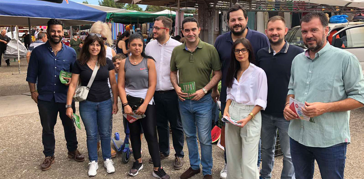 Με επίσκεψη στην Αμαλιάδα συνεχιστήκαν οι δράσεις κατά της ακριβείας από τη Νομαρχιακή Επιτροπή Ηλείας του ΠΑΣΟΚ