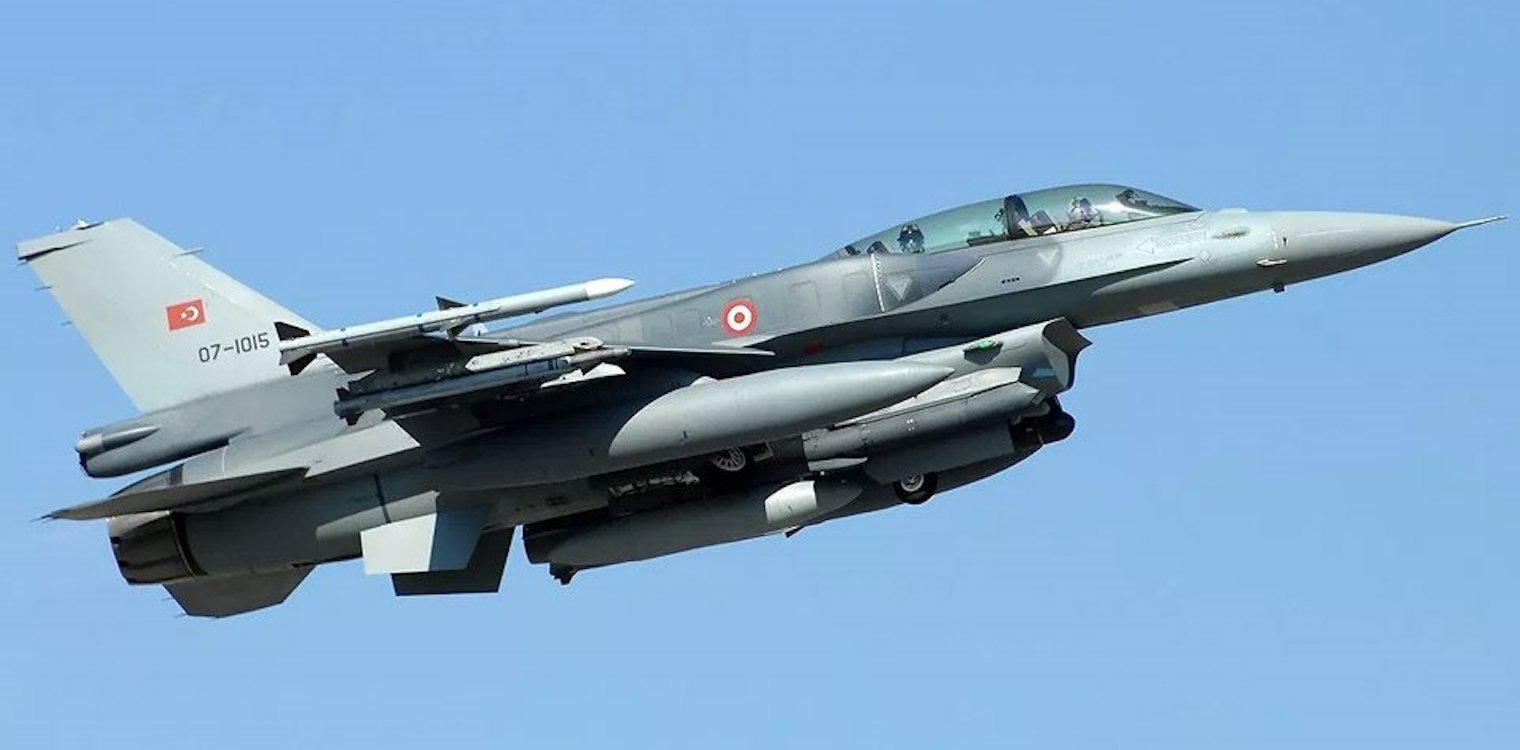 Νέες προκλήσεις: Τουρκικά F-16 πάνω από τη νησίδα Ζουράφα, ανατολικά της Σαμοθράκης