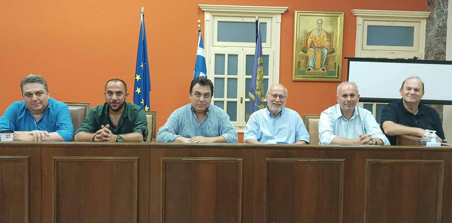 Ο Δήμαρχος Πύργου τίμησε τους καθηγητές του Κοινωνικού Φροντιστηρίου