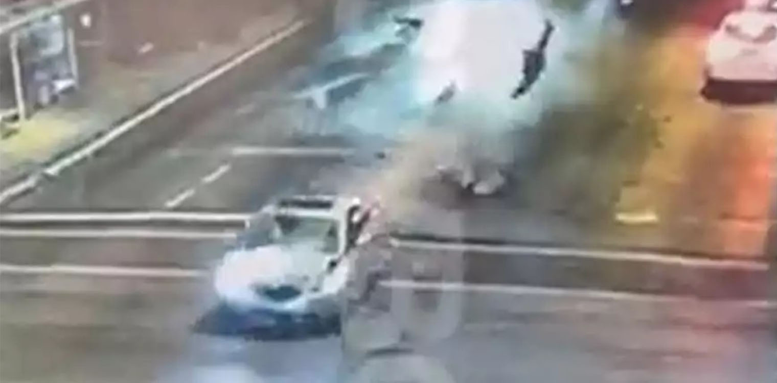 Σκληρές εικόνες στο Σικάγο: Οδηγός - μακελάρης έριξε το αυτοκίνητο πάνω σε πεζούς - Νεκροί πολίτες